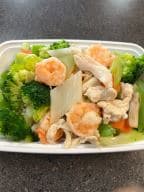 Best D5 Steamed Shrimp & Chicken w. Mixed Vegetables 清蒸什菜鸡虾 in Largo, FL